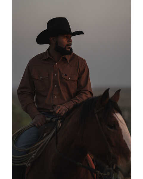 Wrangler Men's Advanced Comfort Long Sleeve Western Shirt, Brown, hi-res