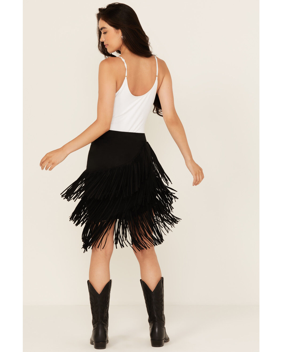Product Name:  Idyllwind Women's Tina Asymmetrical Faux Suede Fringe Mini Skirt