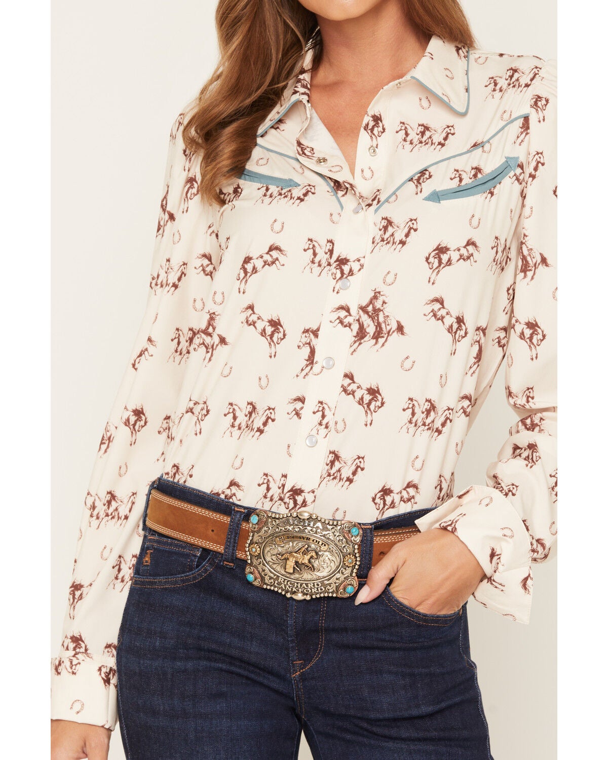 Image #3 - Howdy Hanny Women's Wild Mustang Long Sleeve Pearl Snap Performance Stretch Western Shirt, Ivory, hi-res