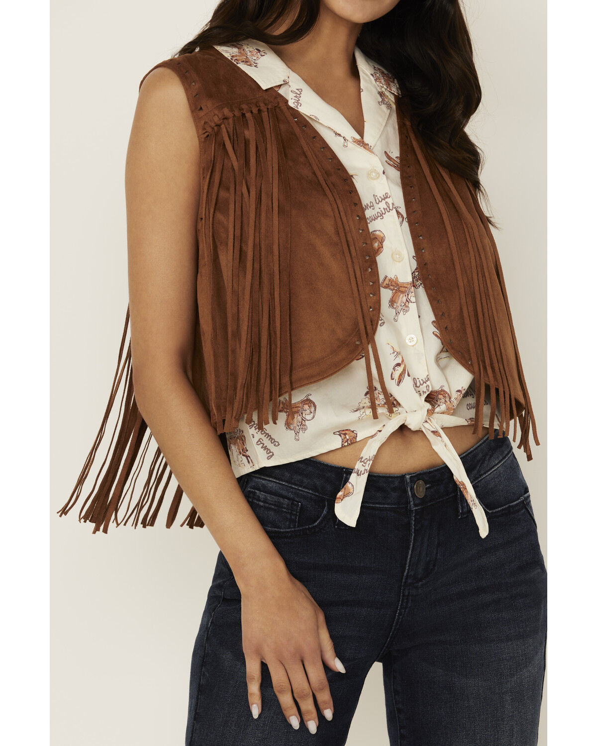 Image #3 - Shyanne Women's Faux Suede Fringe Cropped Vest, Caramel, hi-res