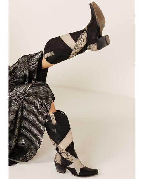 Idyllwind Women's Starlight Western Boots - Snip Toe, Black, hi-res