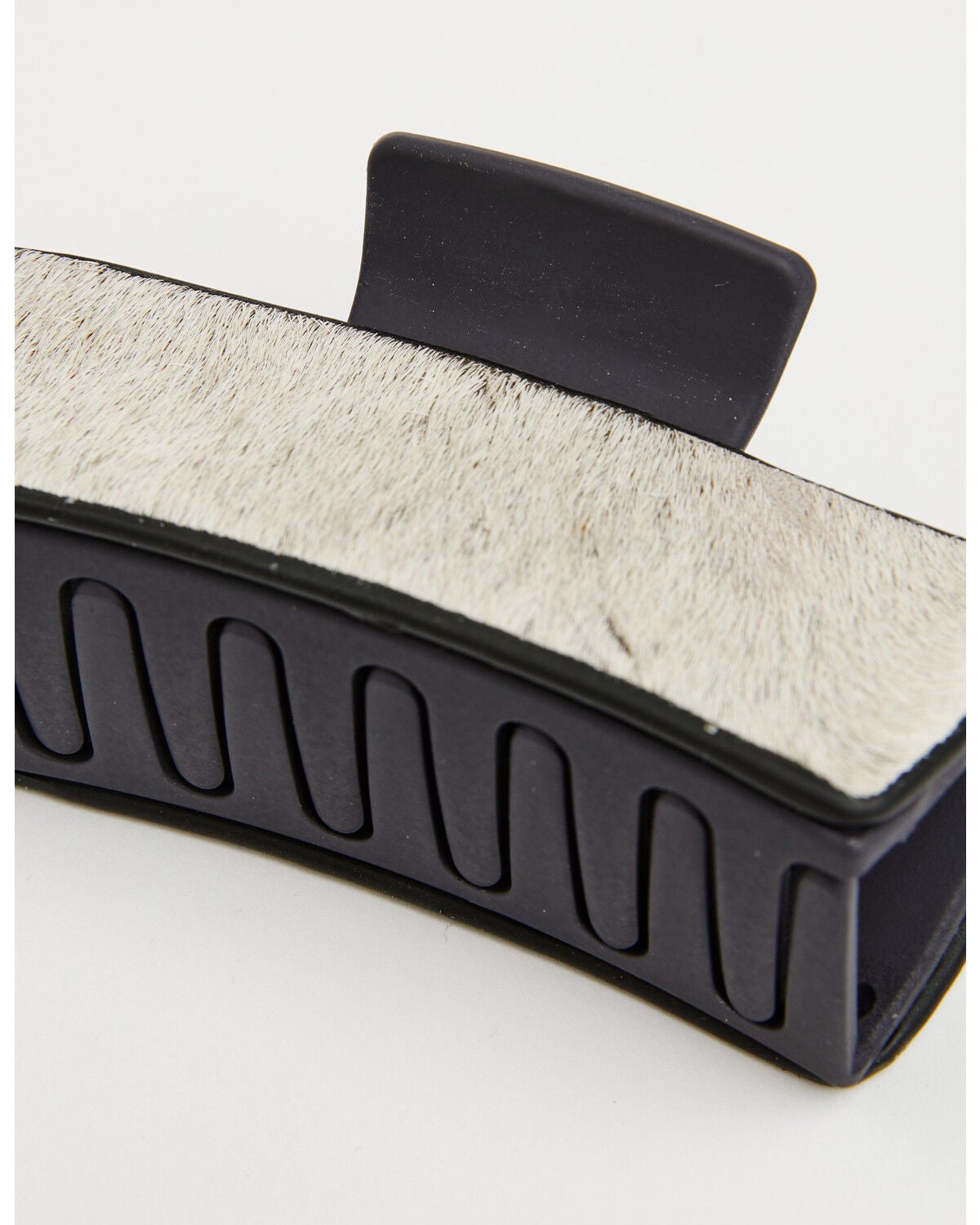 Image #3 - Idyllwind Women's Larkspur Hair-On Claw Clip Set - 2 Piece, Black, hi-res