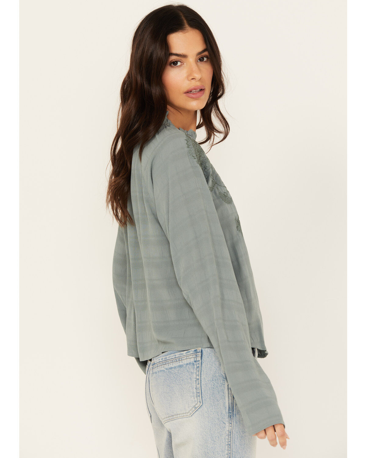 Image #2 - Cleo + Wolf Women's Cropped Button-Down Blouse, , hi-res