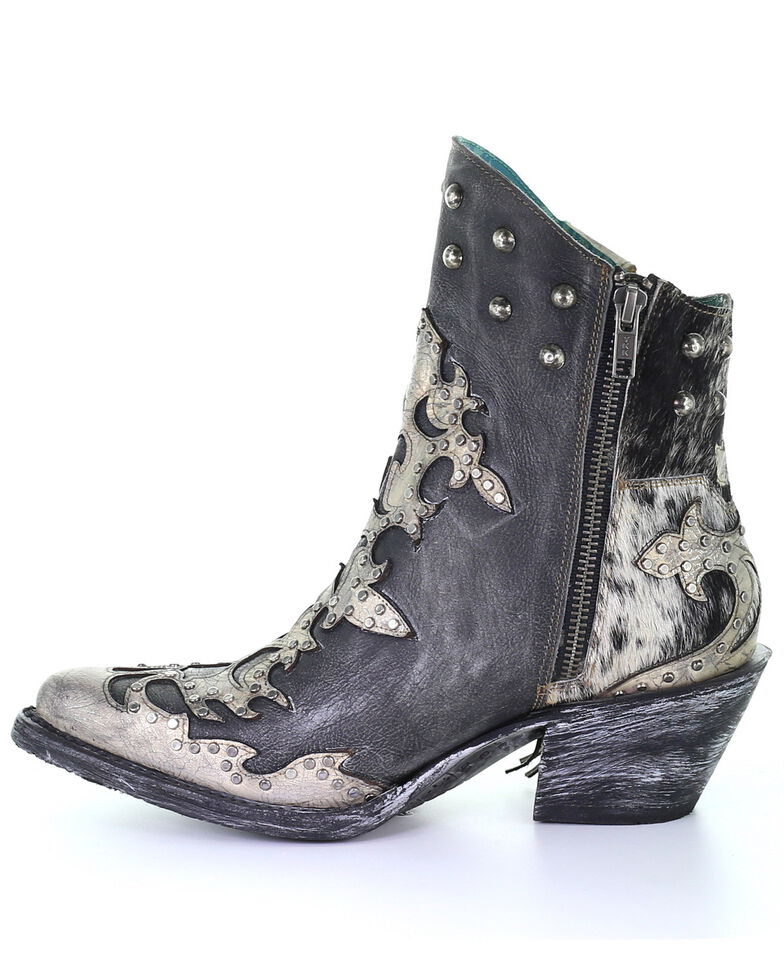 corral booties