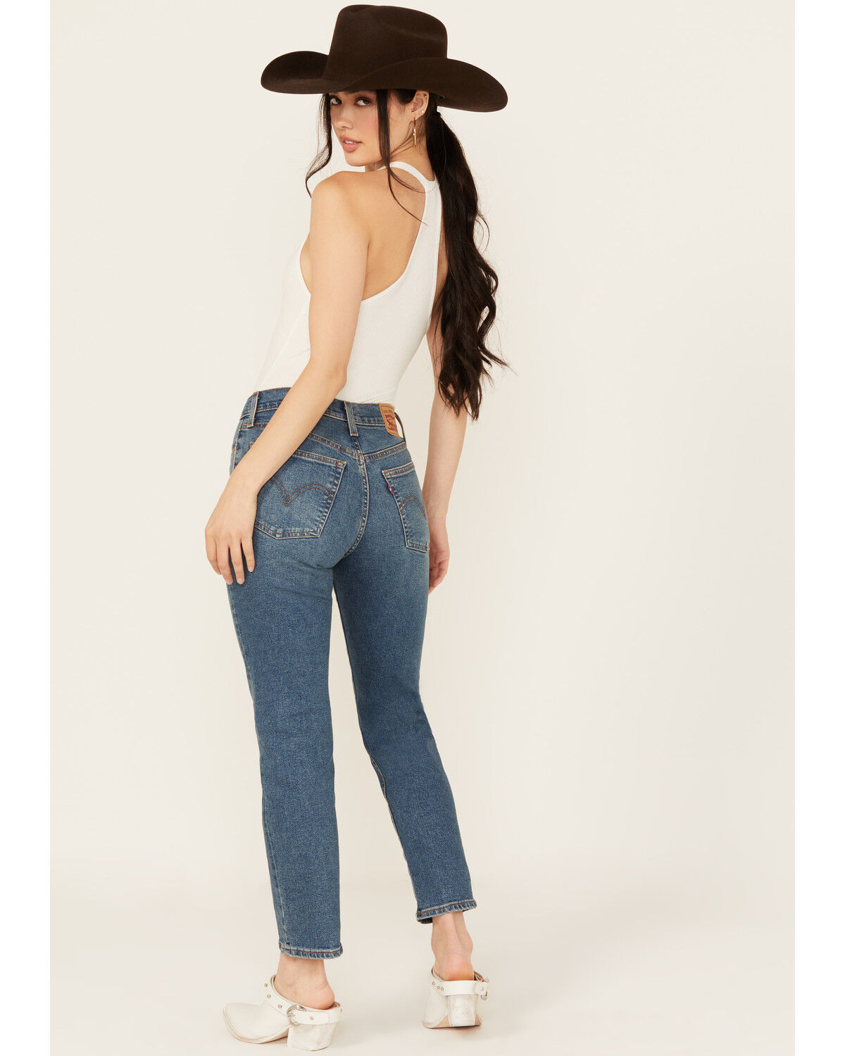 Image #3 - Levi's Women's Maximum Effort Medium Wash High Rise Wedgie Straight Stretch Denim Jeans, Medium Wash, hi-res