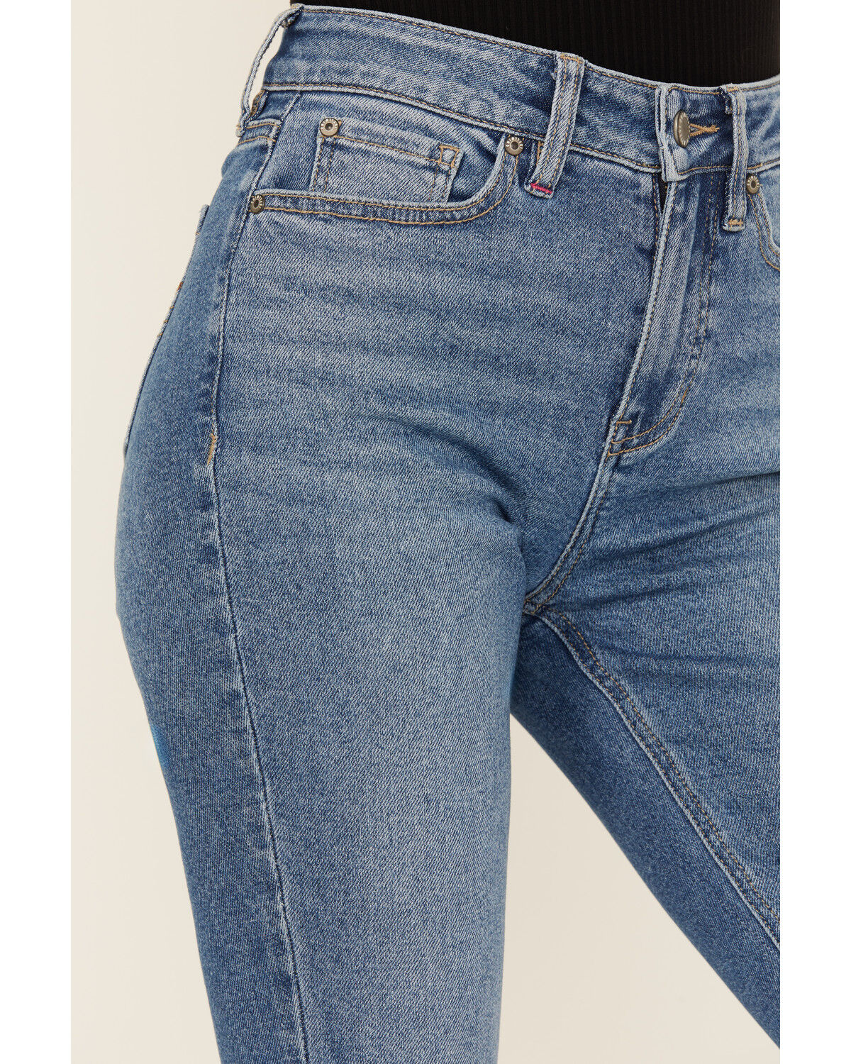 Image #2 - Idyllwind Women's Midland Medium Wash Legend High Rise Bootcut Super Stretch Denim Jeans, Medium Wash, hi-res