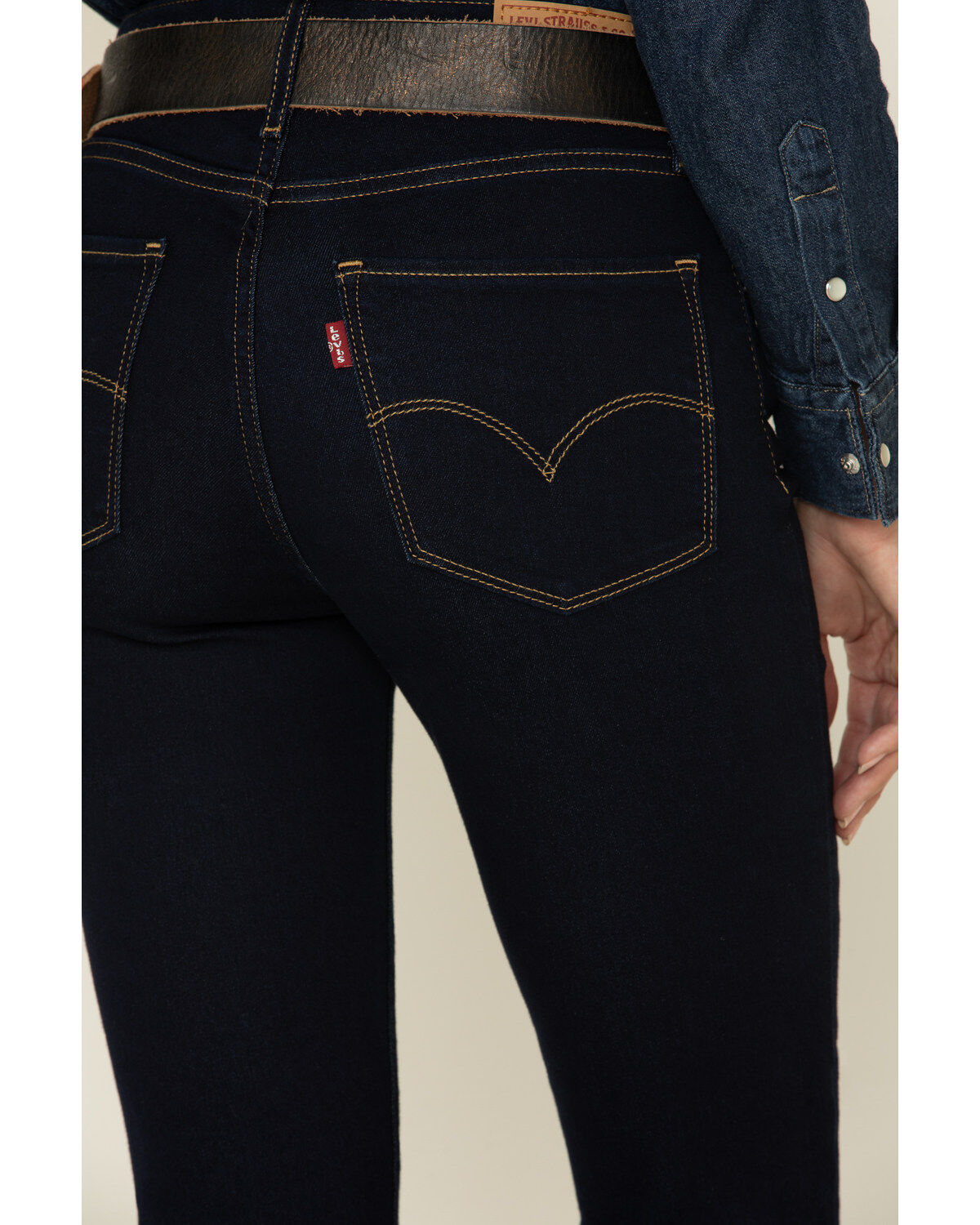 Image #4 - Levi's Women's Dark Horse High Rise 725 Bootcut Jeans, Blue, hi-res