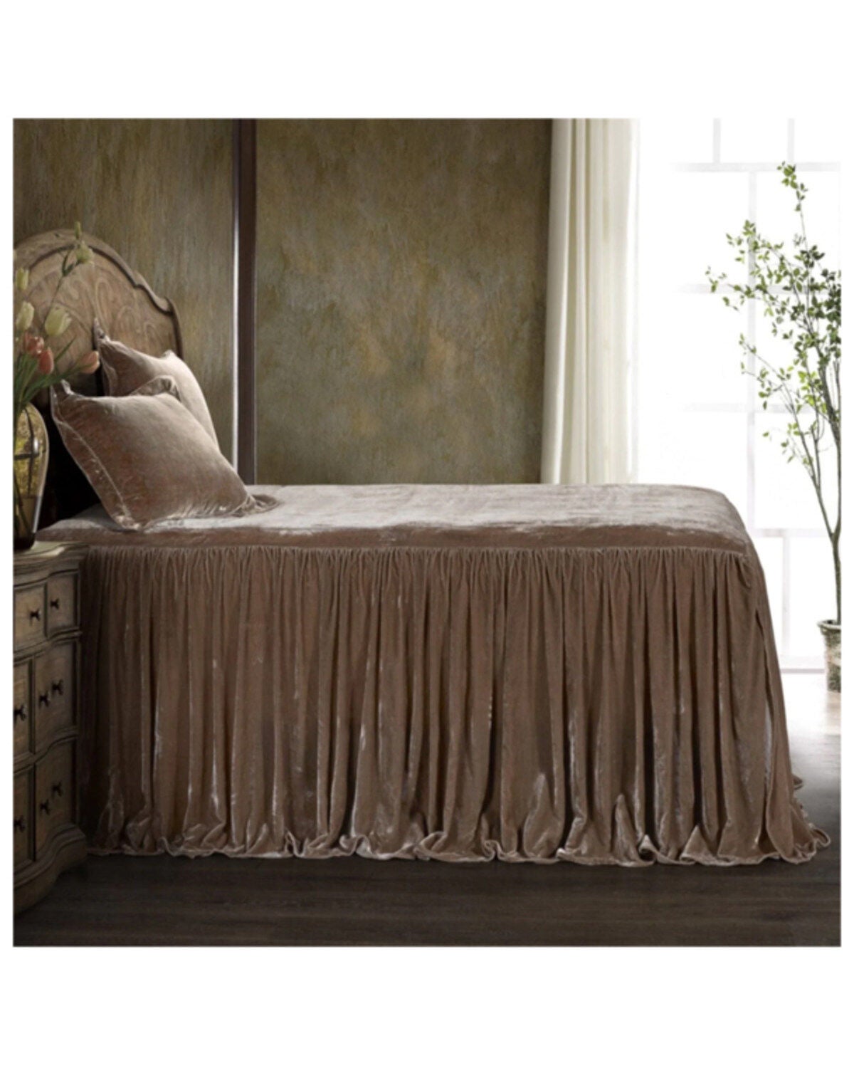 HiEnd Accents Dusty Rose Stella Faux Silk & Velvet Queen 3-Piece Bedspread Set, Rose, hi-res