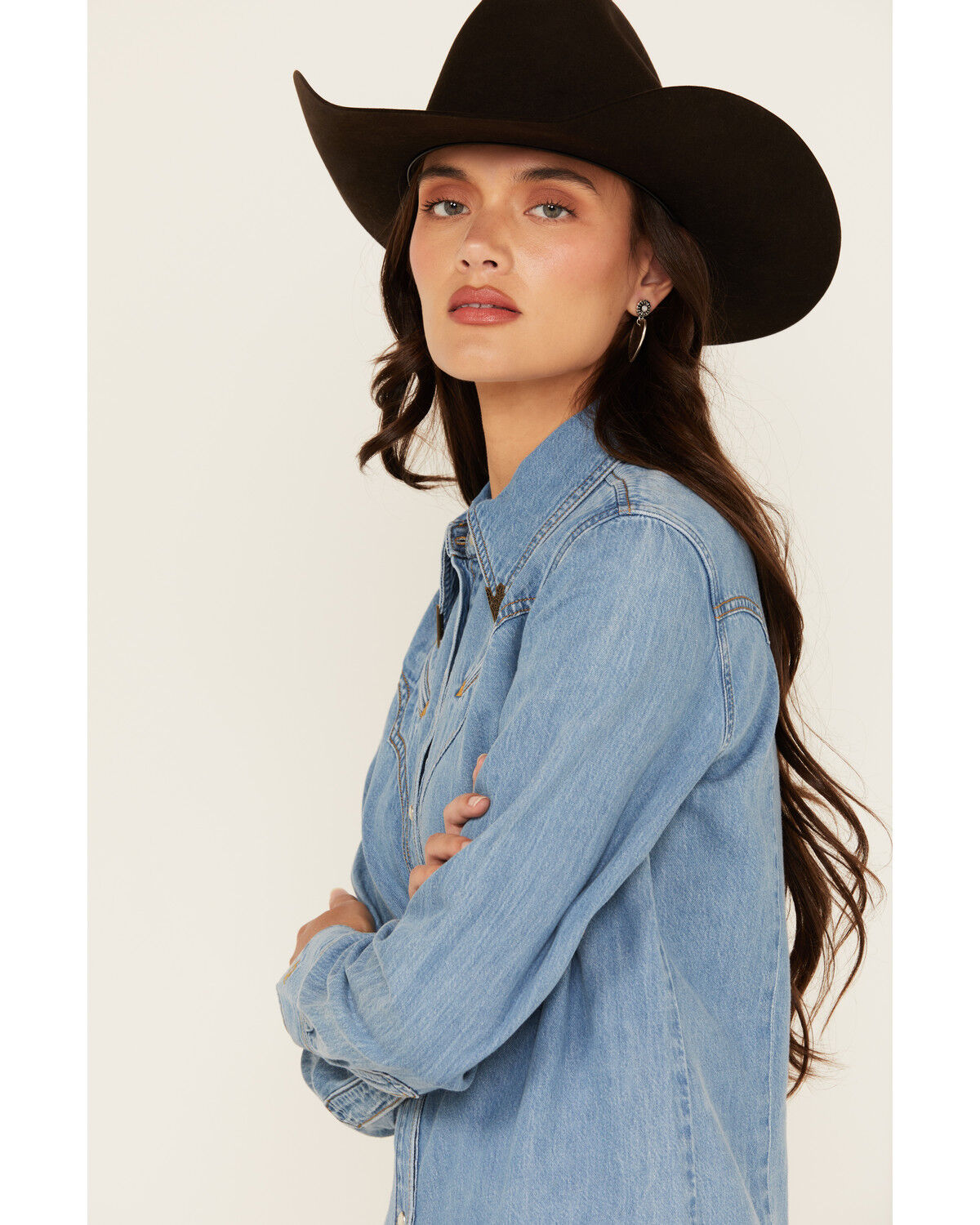 Image #3 - Wrangler x Lainey Wilson Women's Medium Wash Long Sleeve Snap Denim Western Shirt, , hi-res