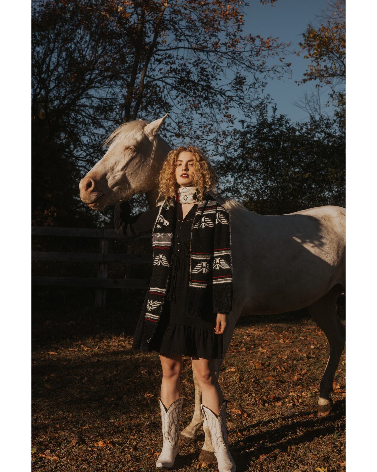 Idyllwind Women's Rialto Thunderbird Southwestern Print Scarf, Black, hi-res