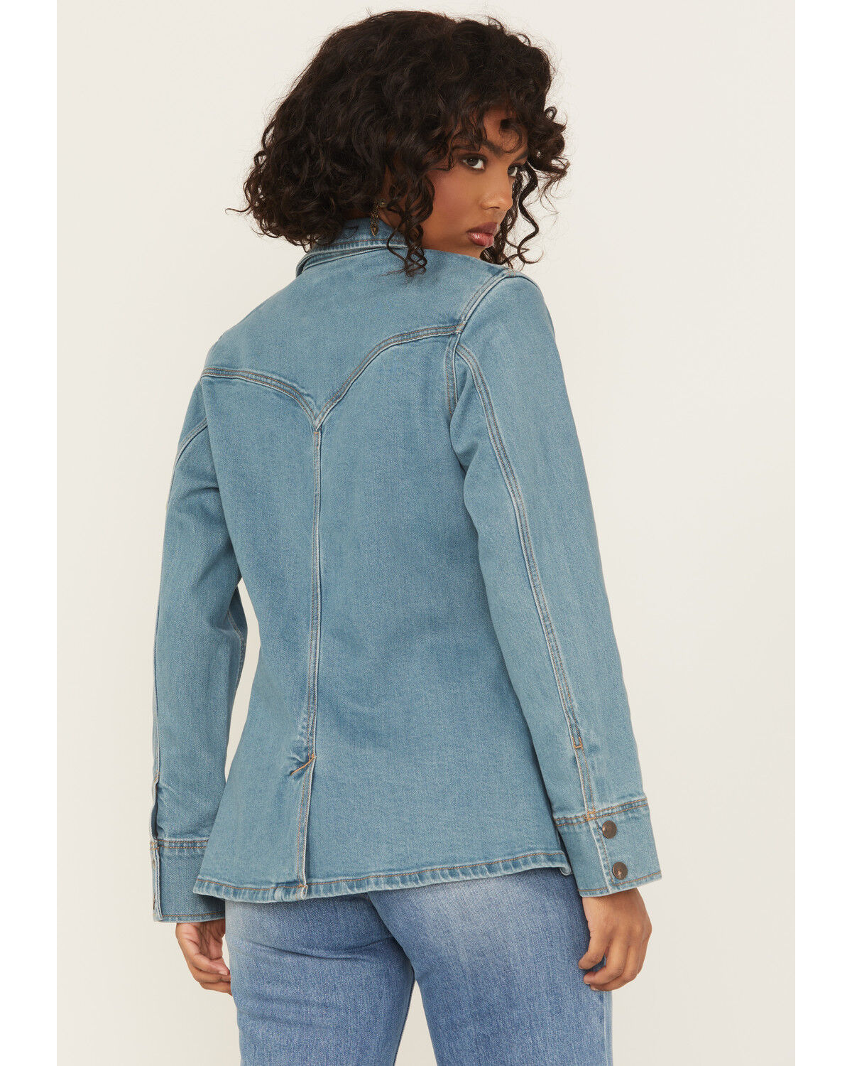 Image #4 - Wrangler Retro Women's Light Wash Button-Down Denim Blazer, Light Wash, hi-res