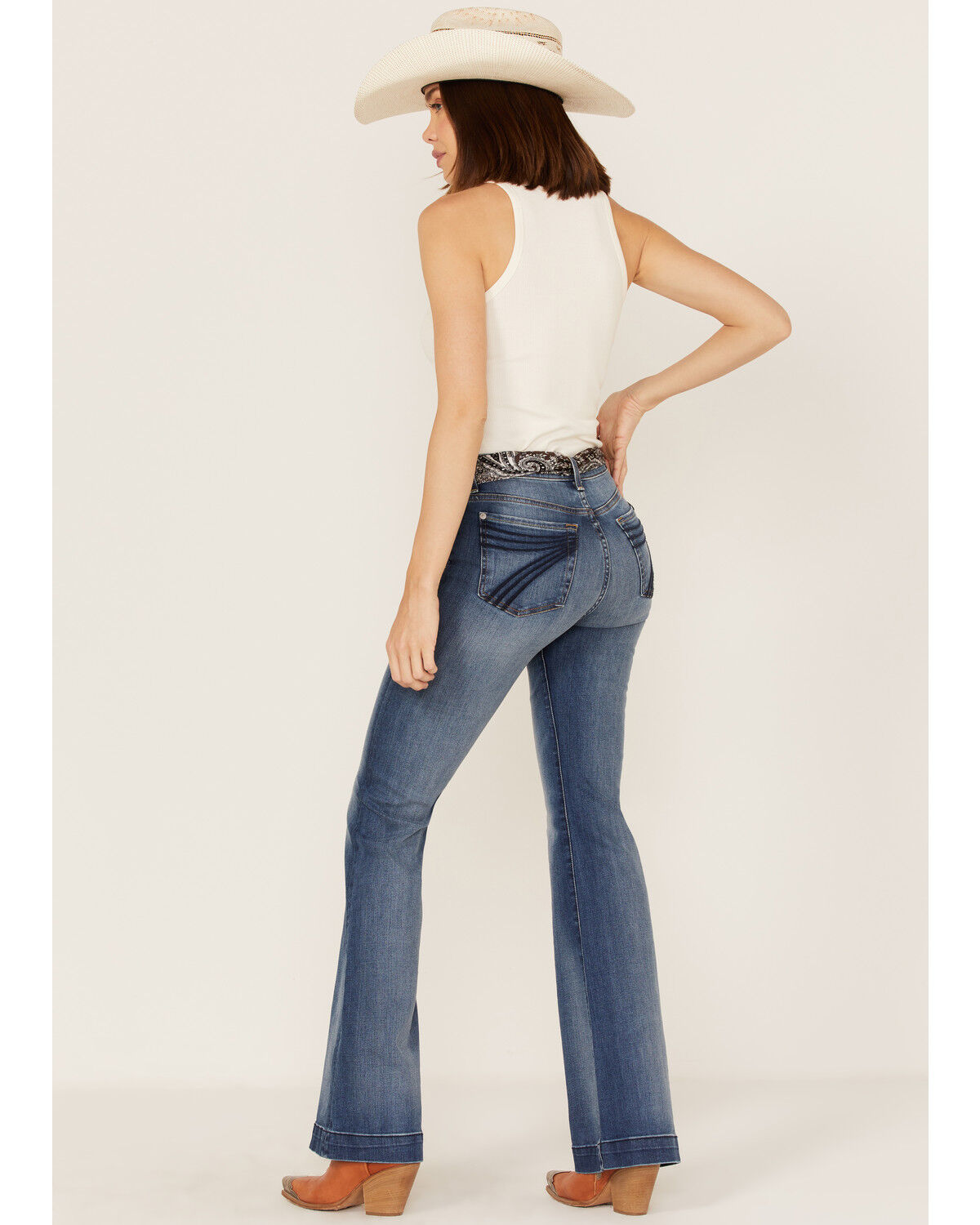 Product Name:  7 For All Mankind Women's Light Wash Mid Rise Dojo Wide Jeans