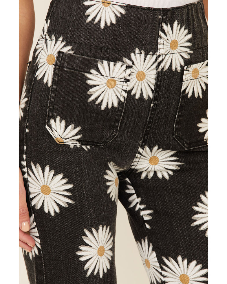 show me your mumu women s farrah daisy print flare jeans