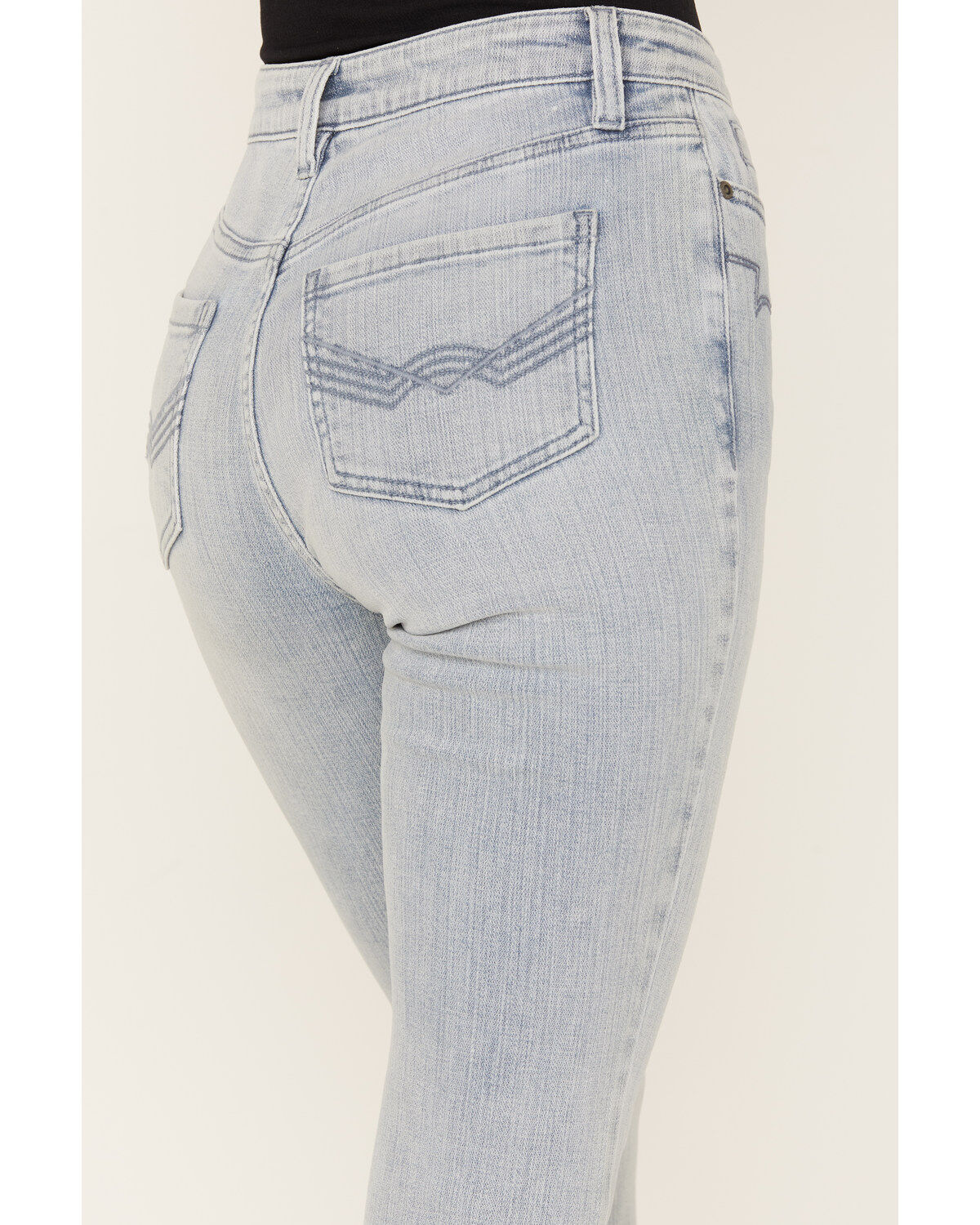 Image #4 - Idyllwind Women's Darbi High Risin Western Stitched Flare Jeans, Light Wash, hi-res