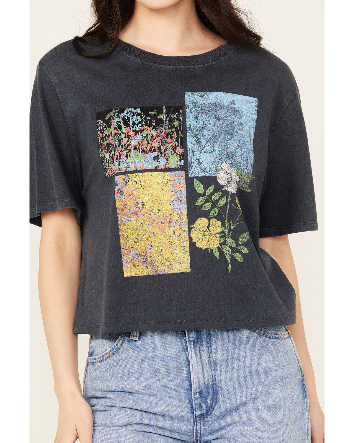 Image #3 - Cleo + Wolf Women's Botanical Boxy Cropped Short Sleeve Graphic Tee, , hi-res