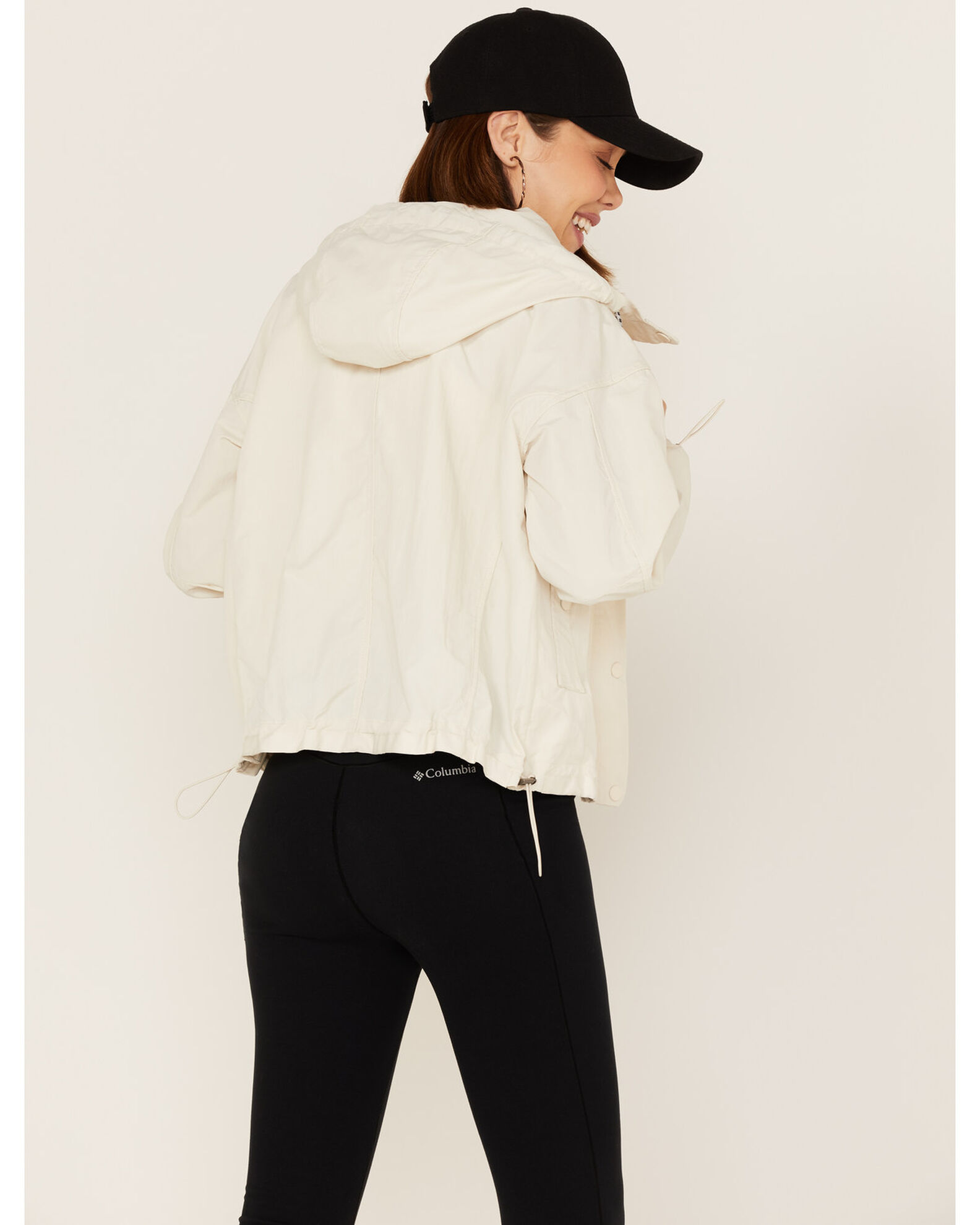 Columbia Women s Day Trippin Crop Jacket XL White