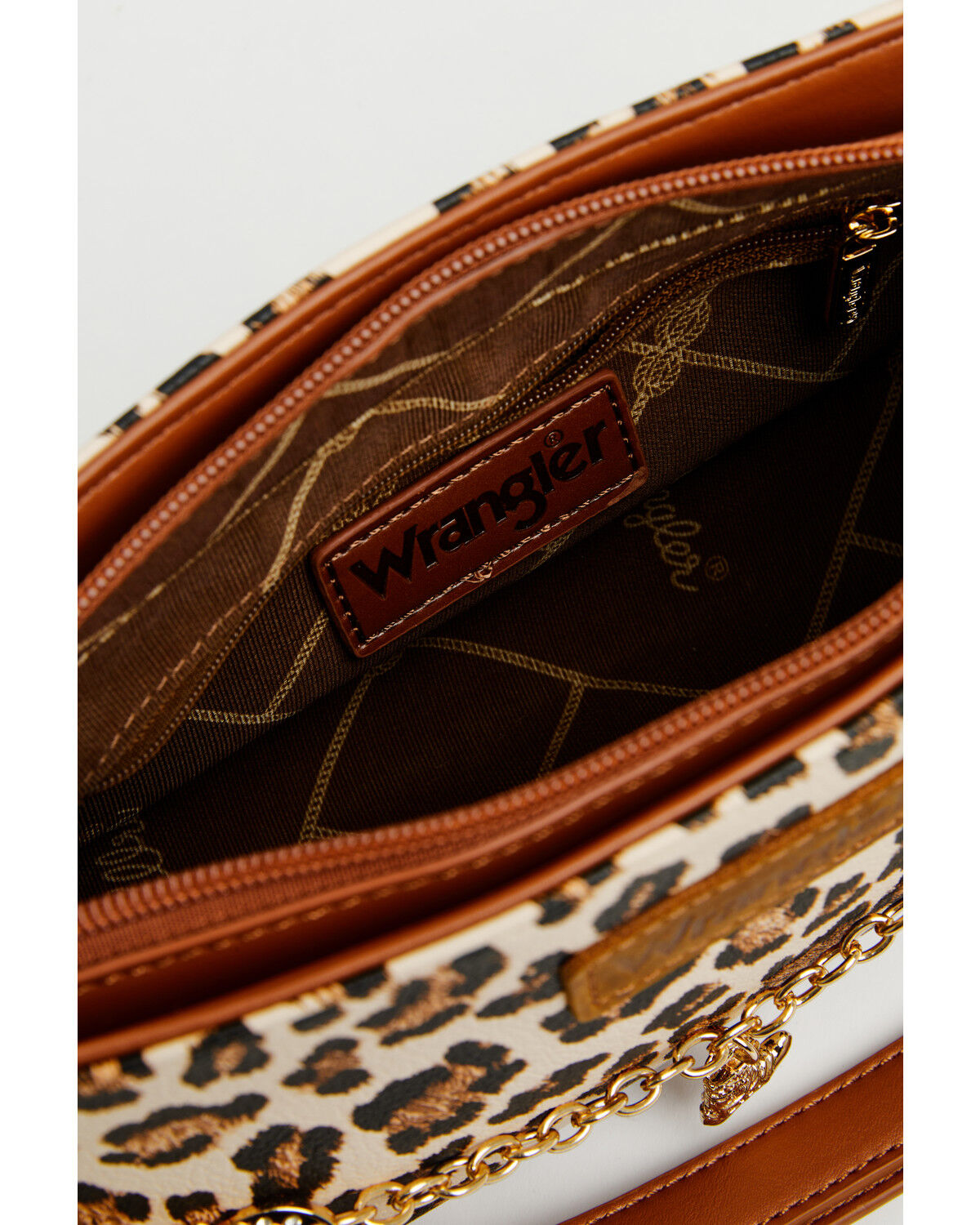 Product Name:  Wrangler Women's Boot Barn Exclusive Leopard Print Shoulder Bag with Chain
