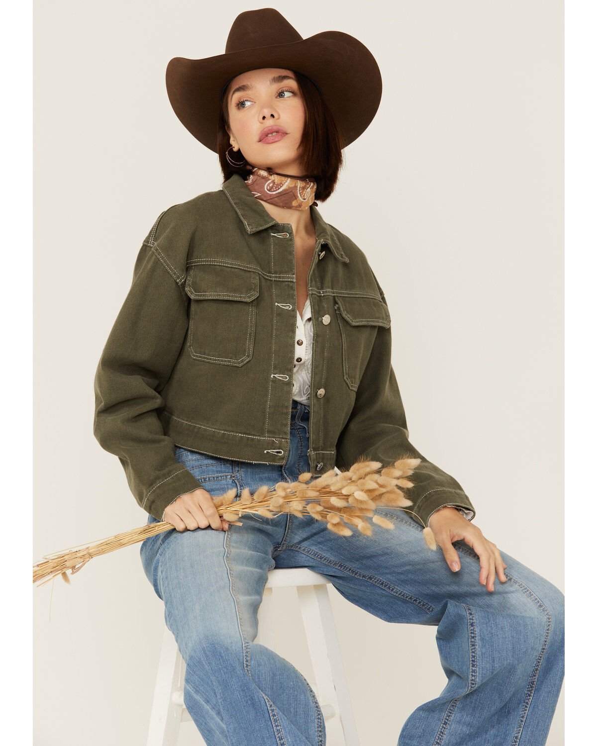 Image #2 - Sadie & Sage Women's Olive Cropped Shacket, , hi-res