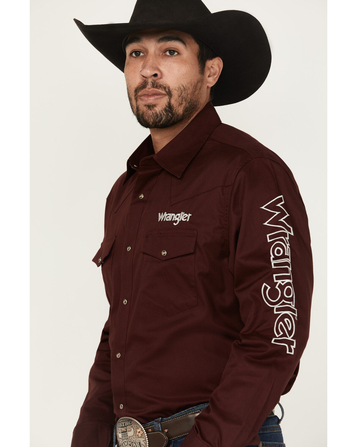 Product Name:  Wrangler Men's Logo Solid Long Sleeve Snap Western Shirt
