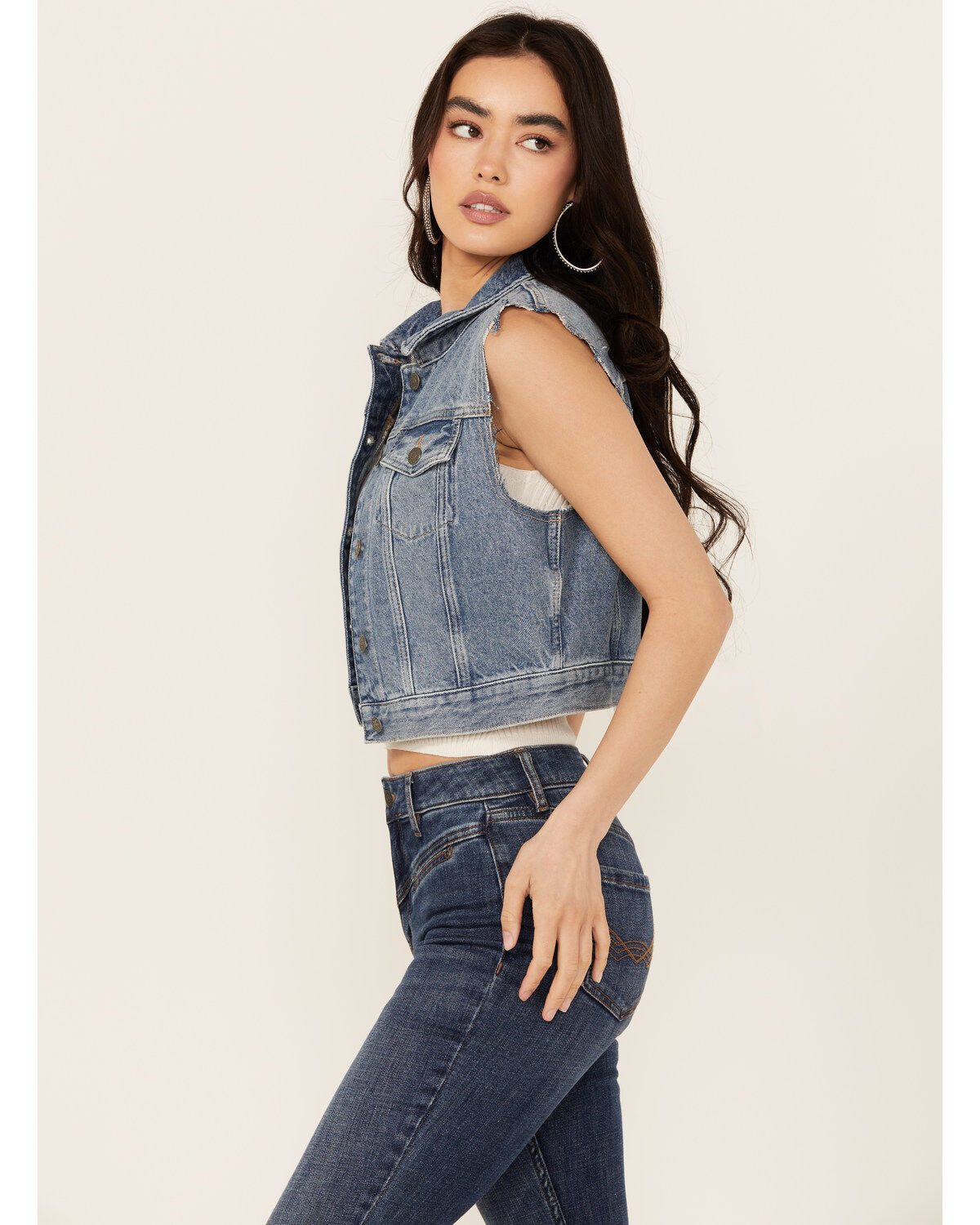 Image #3 - Idyllwind Women's Foster Cropped Denim Trucker Vest, Black, hi-res