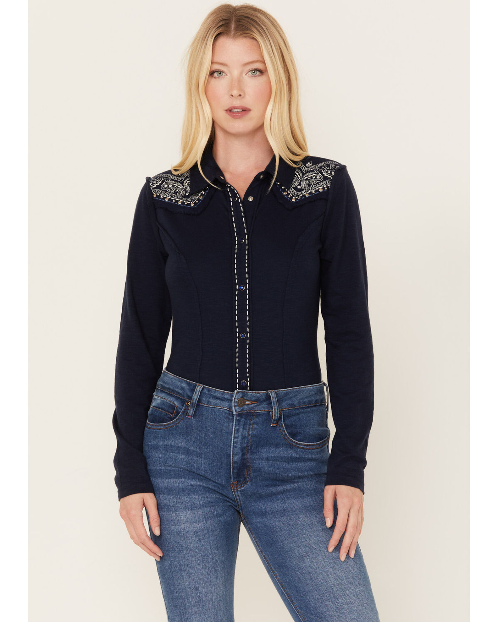 Idyllwind Women s Sawyer Bandana Studded Snappy Western Shirt