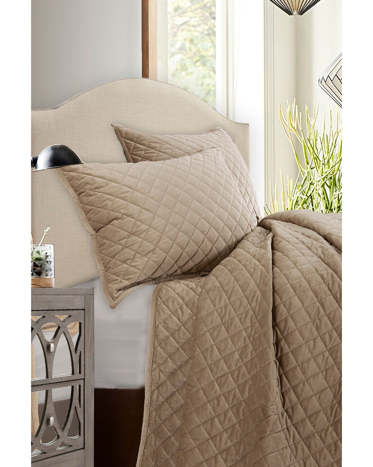 HiEnd Accents Velvet 3pc Quilt Set - King, Oatmeal, hi-res