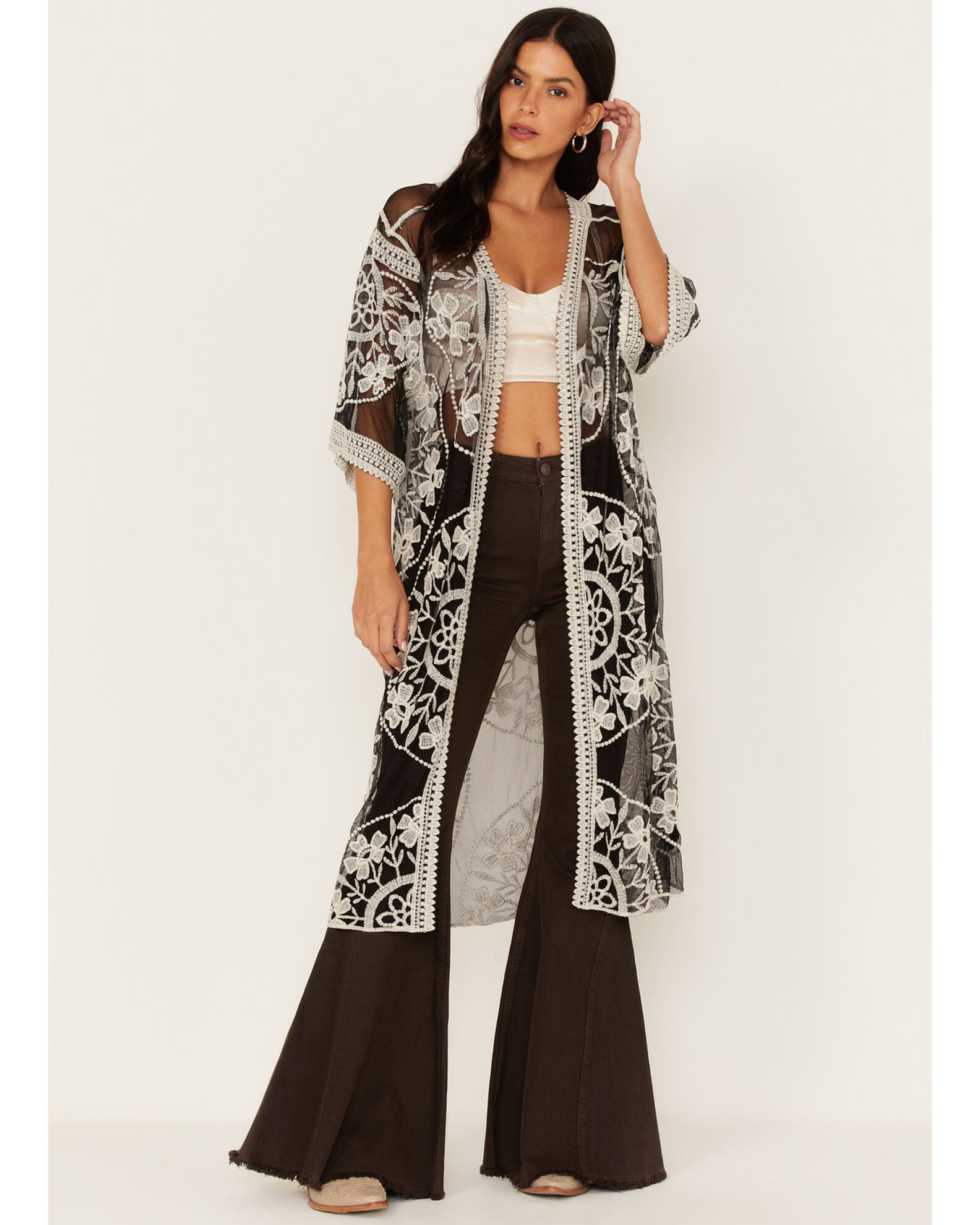 Nebu Indica helgen Shyanne Women's Floral Lace Kimono | Boot Barn
