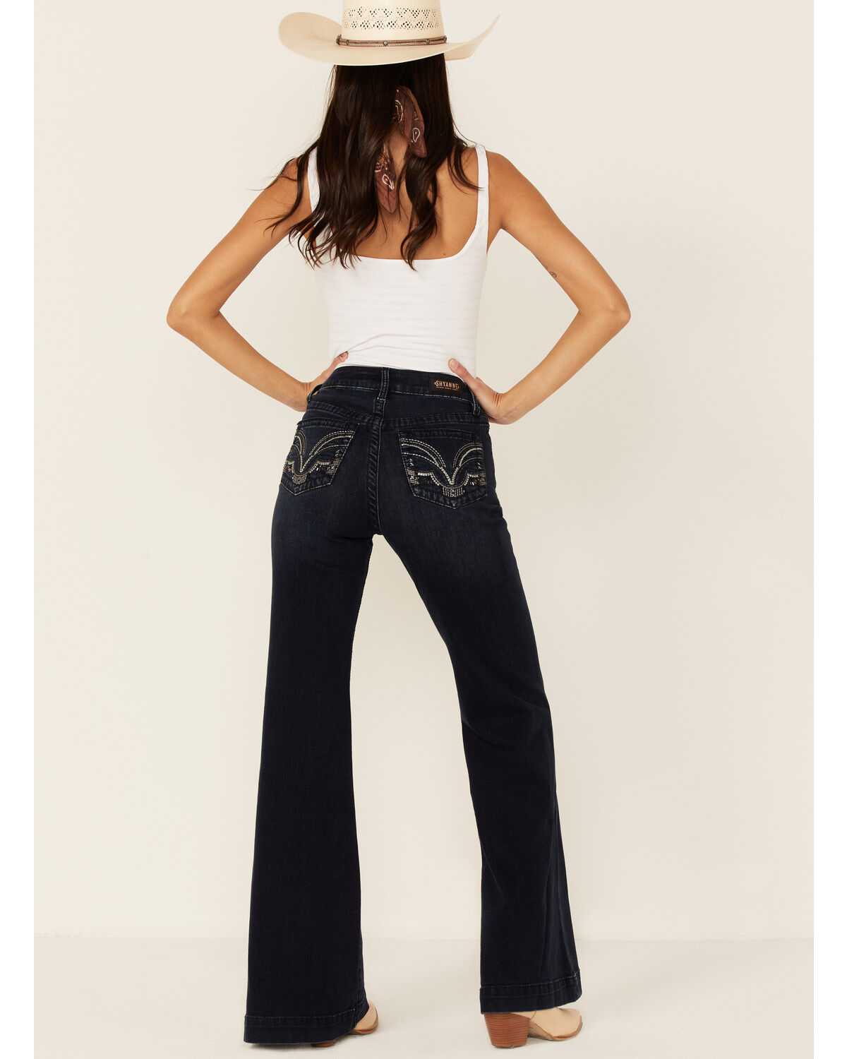 Image #3 - Shyanne Women's Chandelier Pocket High Rise Flare Jeans, , hi-res