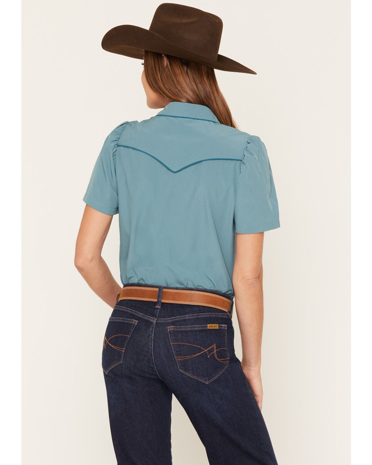 Image #4 - Howdy Hanny Women's Reef Waters Solid Short Sleeve Pearl Snap Performance Stretch Western Shirt, Ocean Blue, hi-res