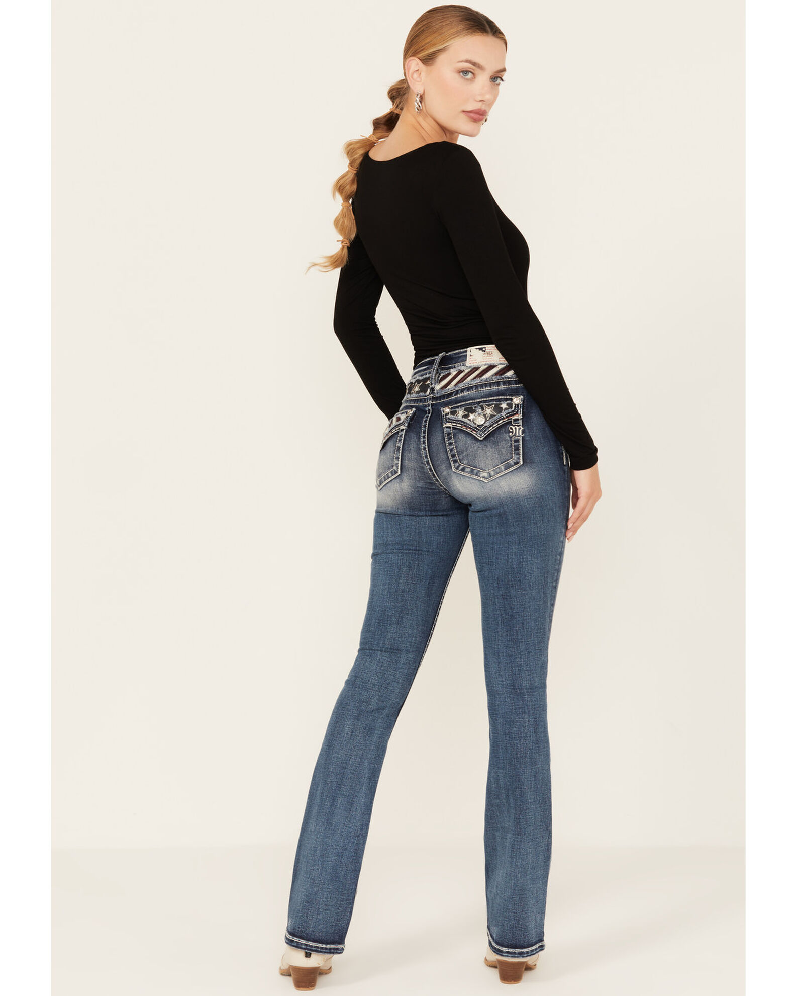 Boot barn top miss me jeans