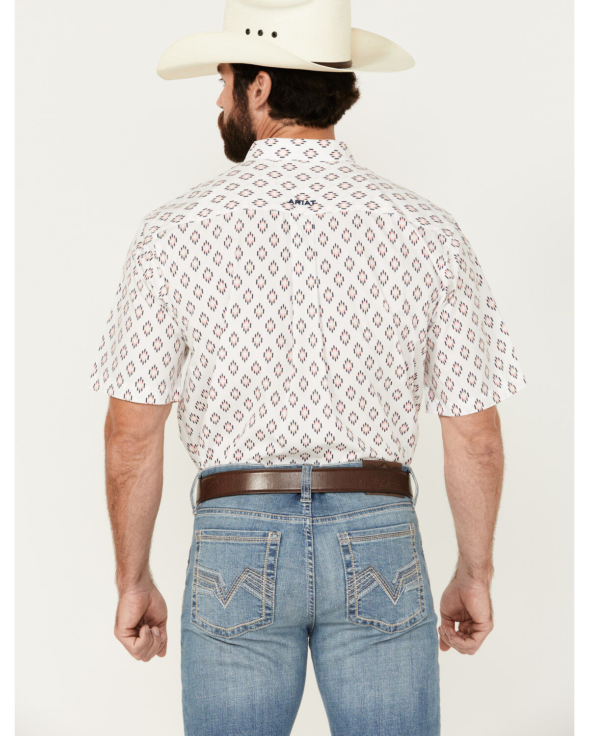 Image #4 - Ariat Men's Terrance Southwestern Print Short Sleeve Button-Down Western Shirt, White, hi-res