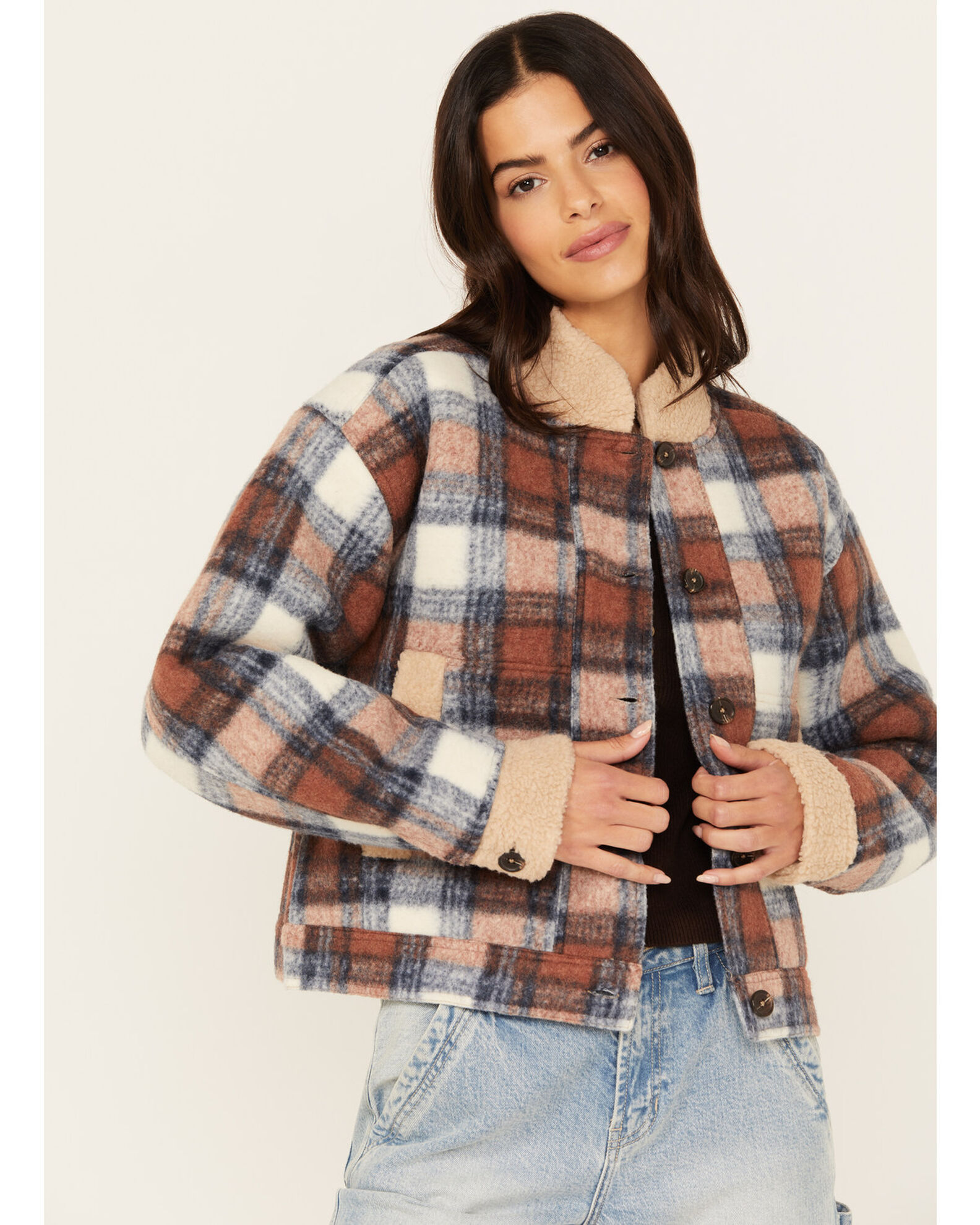 Cleo Wolf Women s Cropped Plaid Print Jacket Boot Barn