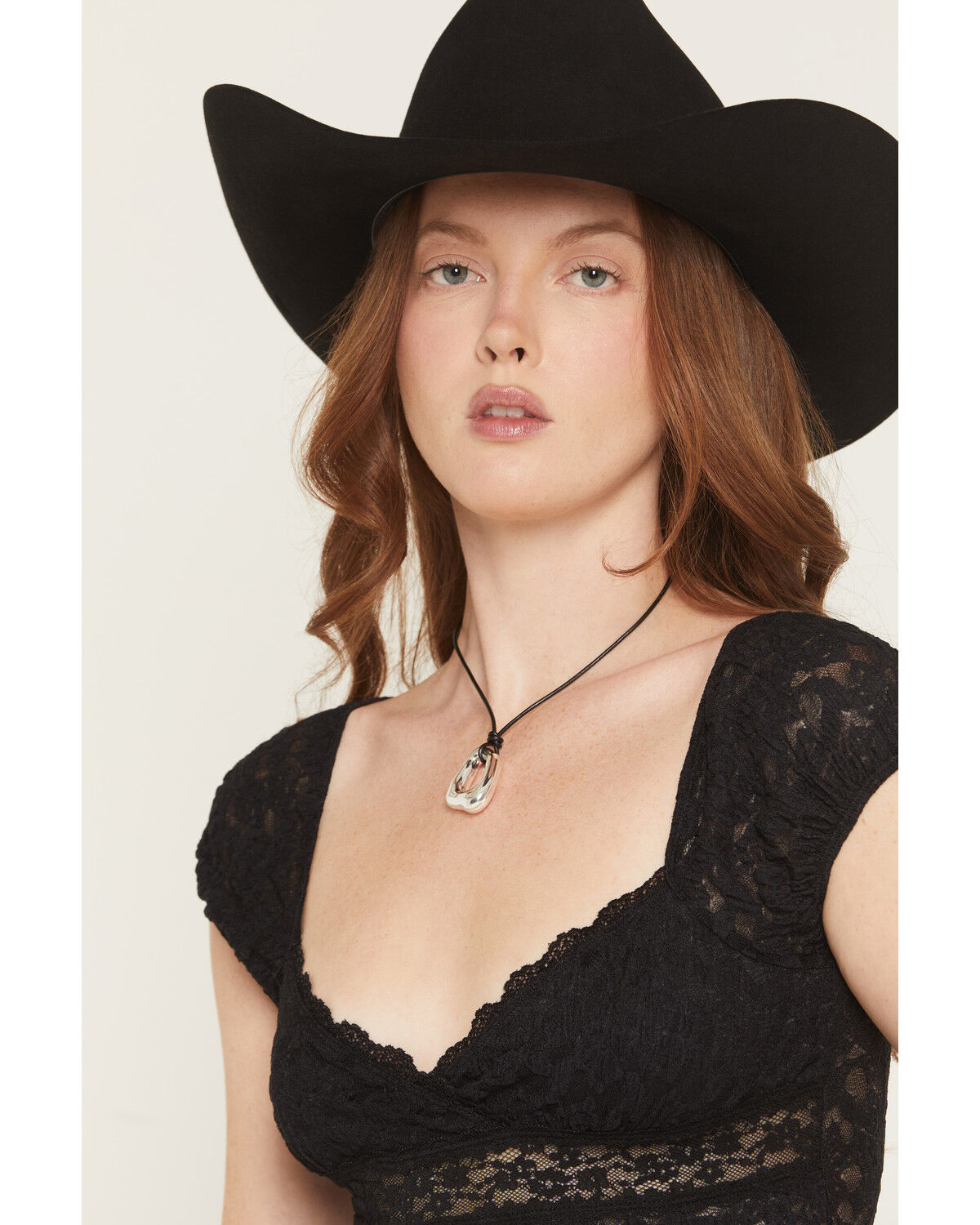 Image #1 - Shyanne Women's Molten Pendant Necklace, Silver, hi-res