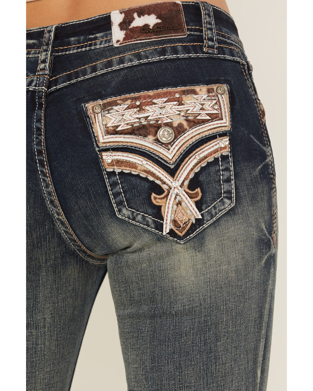 Image #2 - Grace in LA Women's Light Wash Cowhide Pockets Mid Rise Stretch Denim Jeans, Light Wash, hi-res