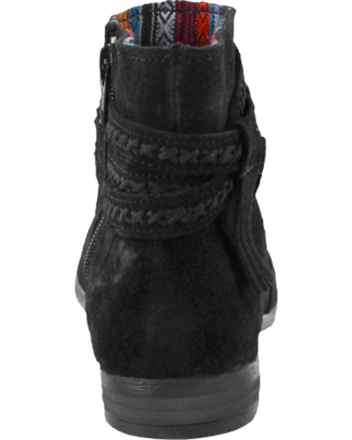 minnetonka dixon boot