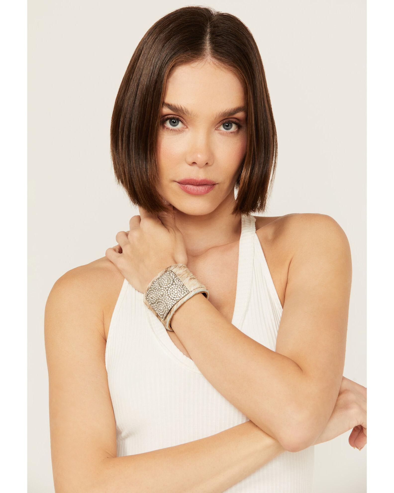 Erin Knight Designs Women s Cowhide And Leather Cuff Bracelet
