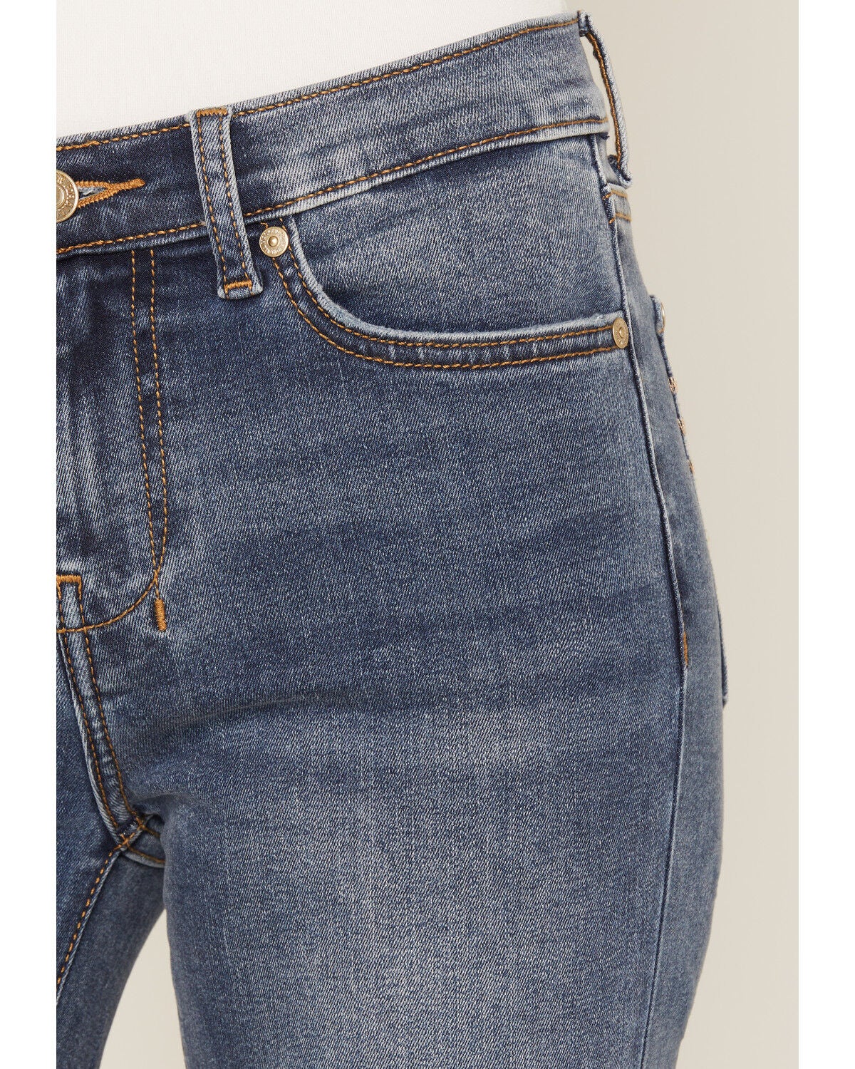 Image #4 - 7 For All Mankind Women's Gale Medium Wash Mid Rise Metallic Pocket 32" Bootcut Stretch Denim Jeans, Medium Wash, hi-res
