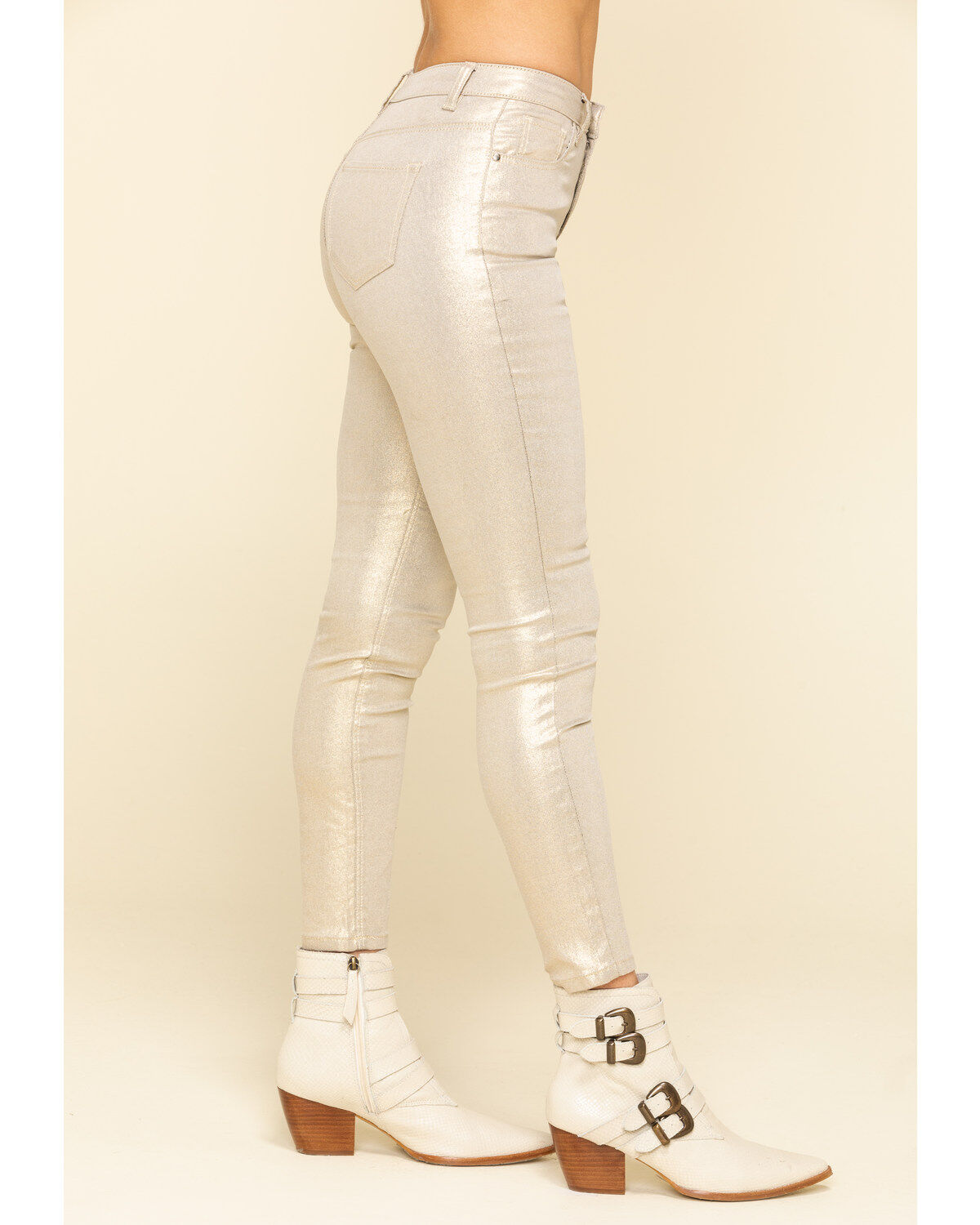 skinny leg pants