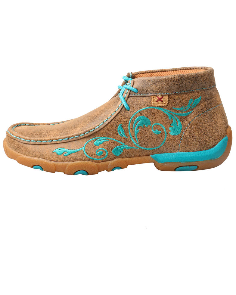 twisted x women's embroidered filigree driving mocs
