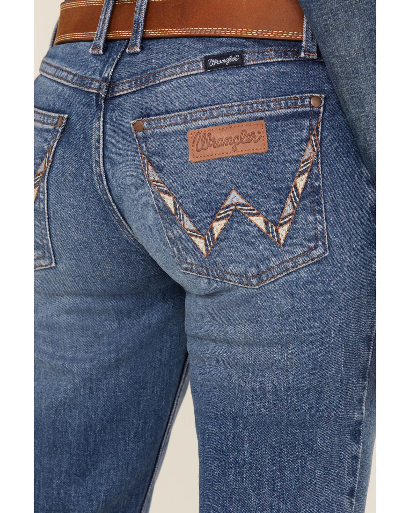 Ella - Medium Wash Straight