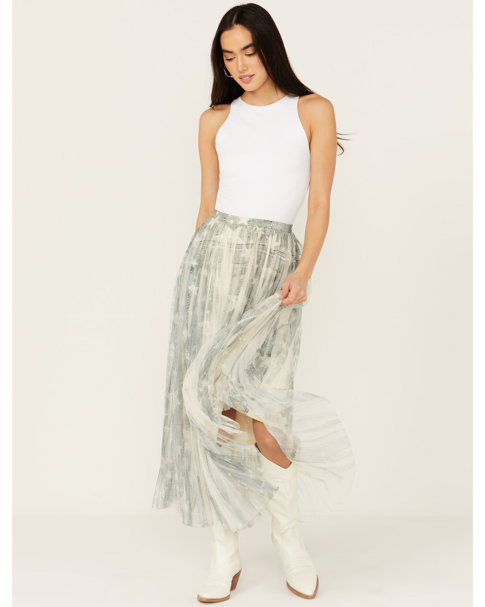Origami Apparel Women s Denim Star Print Midi Skirt Pueblo Mall