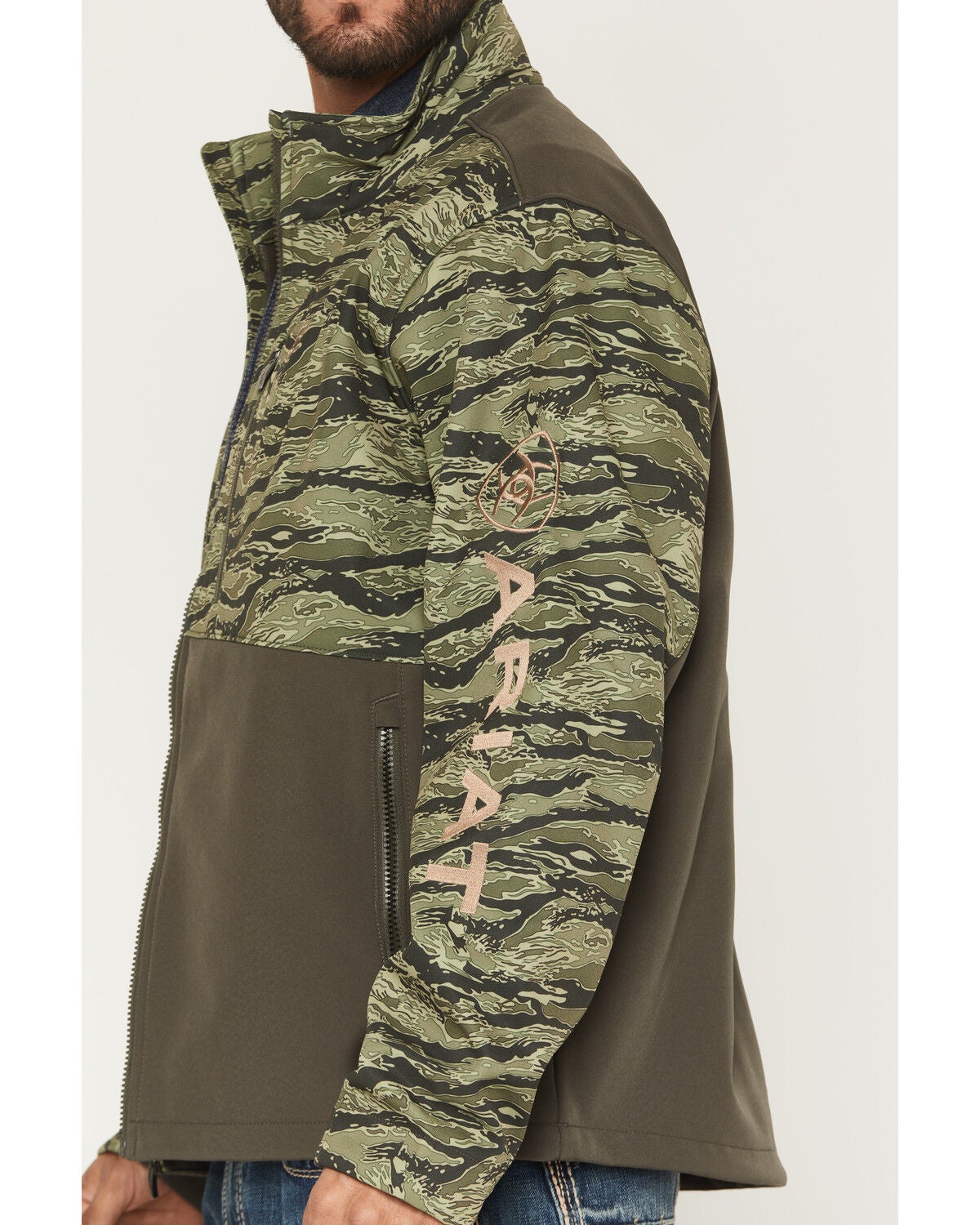 Image #3 - Ariat Men's Logo Camo Logo Concealed Carry Softshell Jacket - Big, Black, hi-res