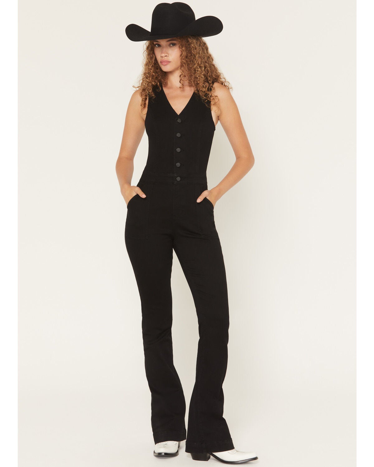 Idyllwind Women's Center Stage Sleeveless Button-Down Stretch Denim Jumpsuit, Black, hi-res