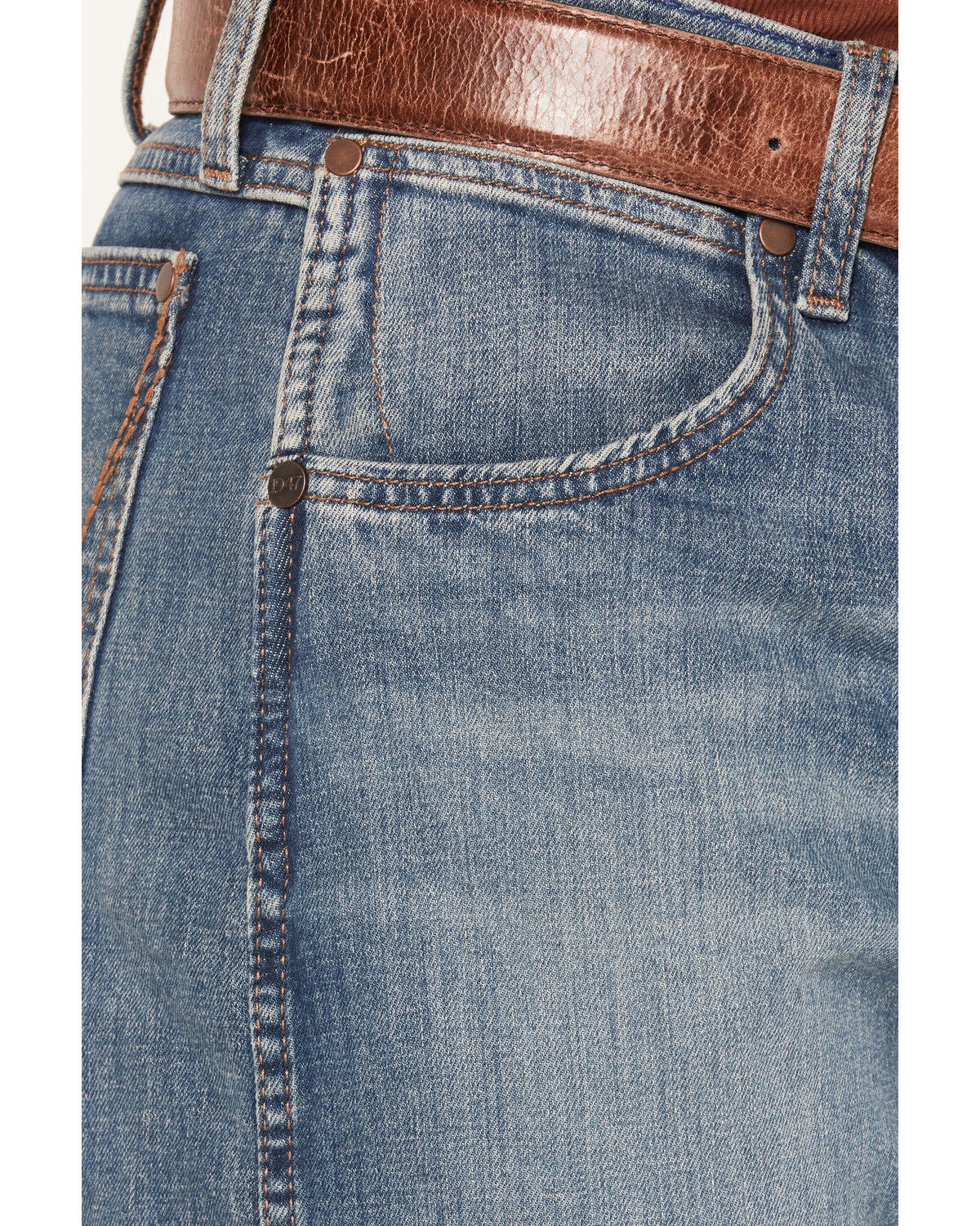 Image #2 - Wrangler Retro Men's 77MWZ Wes Medium Wash Slim Bootcut Stretch Denim Jeans, Medium Wash, hi-res