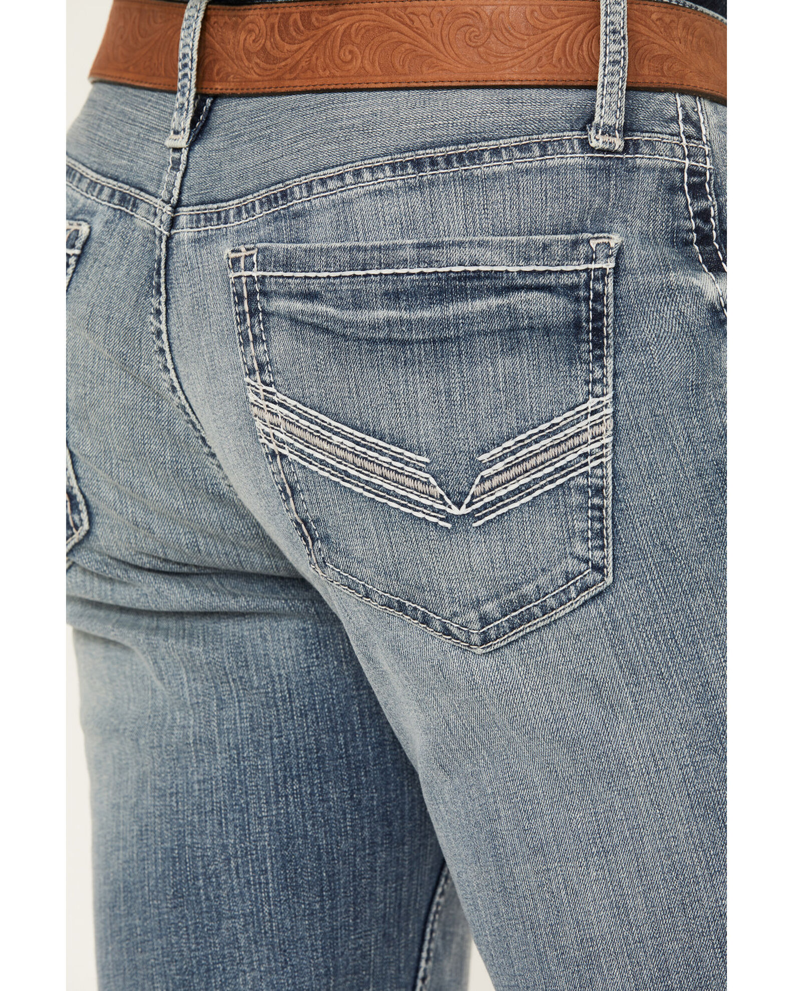 Product Name: Cinch Men's Ian Light Stonewash Slim Bootcut Performance  Stretch Jeans