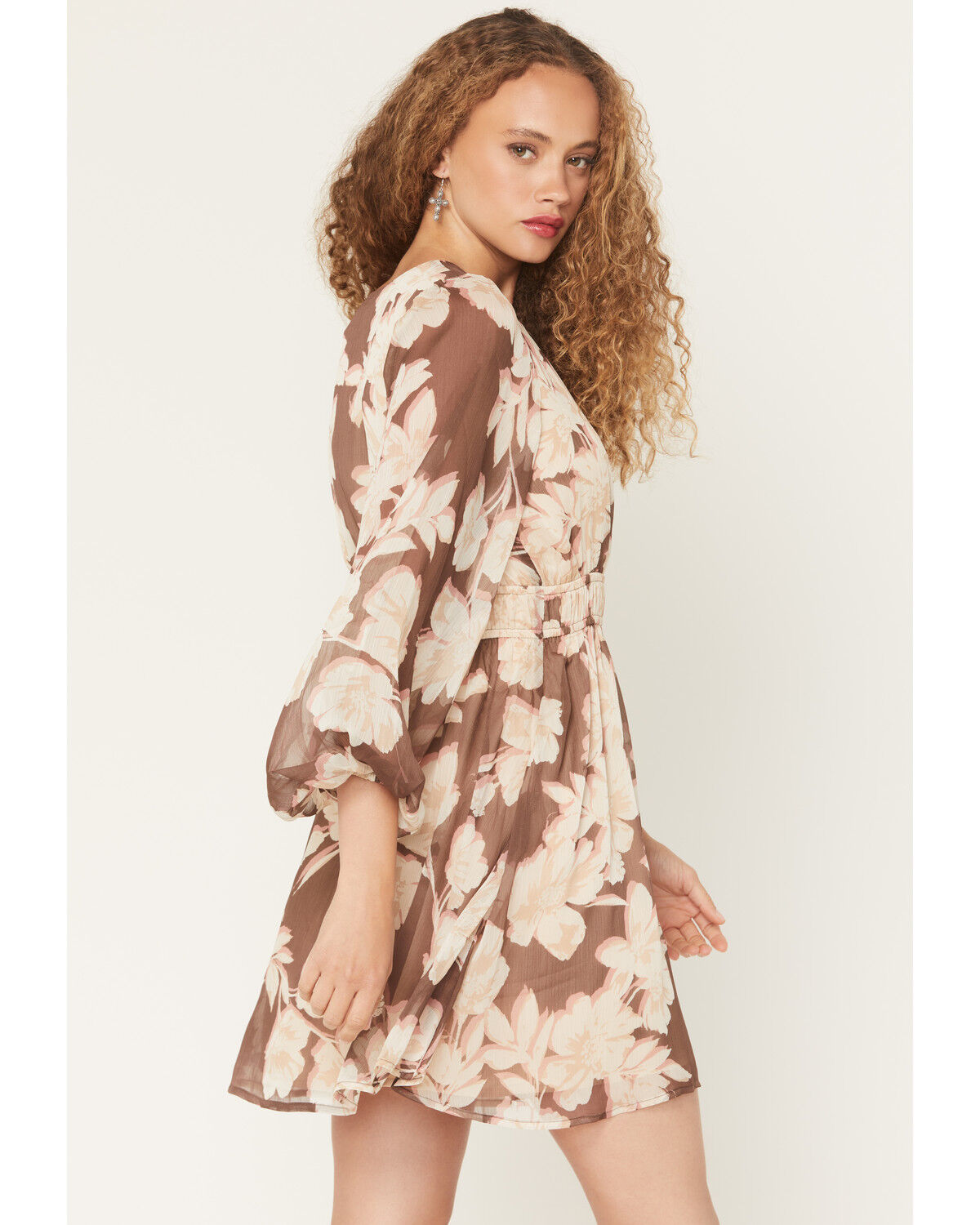 Shyanne Women's Floral Long Sleeve Crinkle Mini Dress