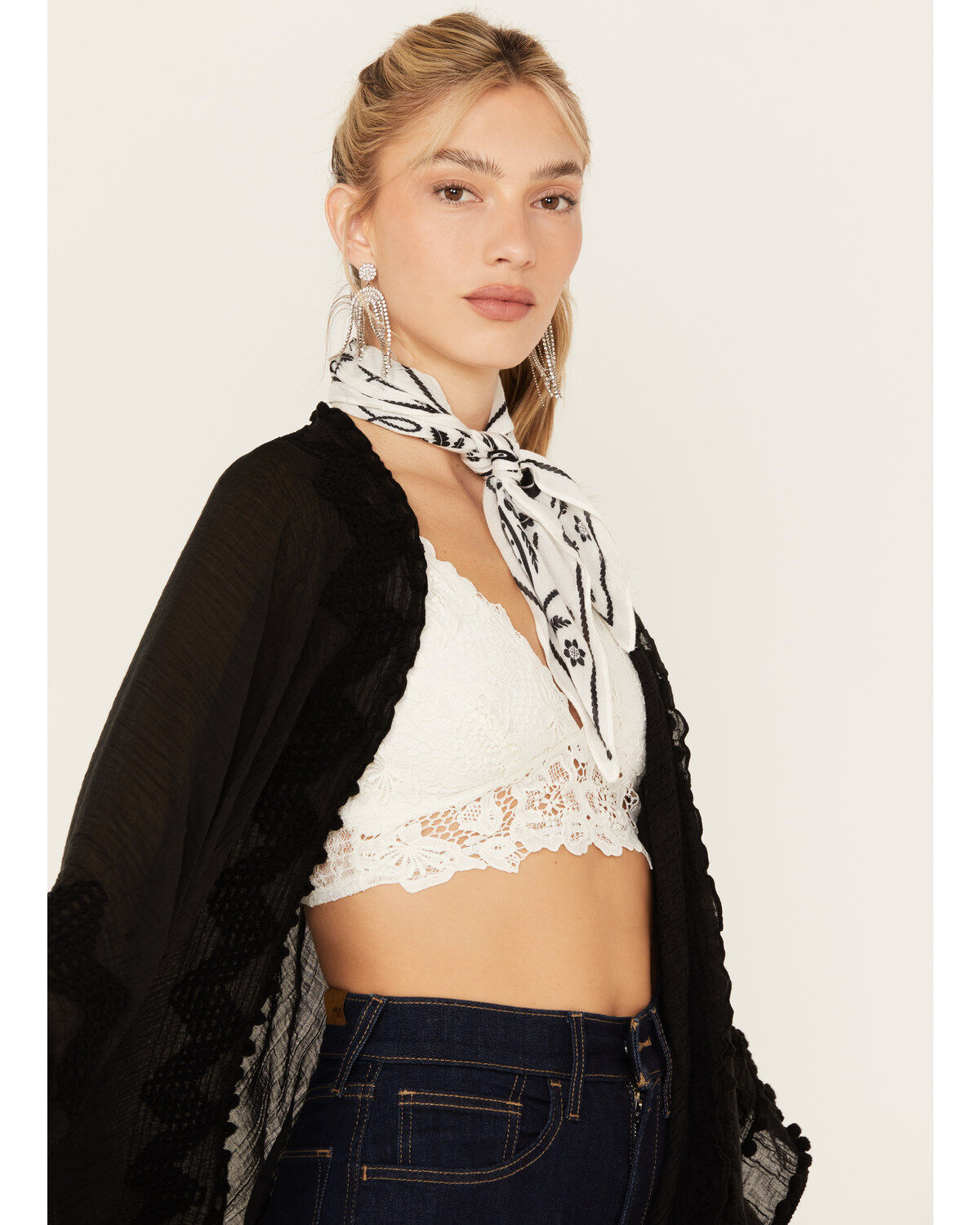 Image #2 - Shyanne Women's Chevron Tassel Chenille Shawl, , hi-res