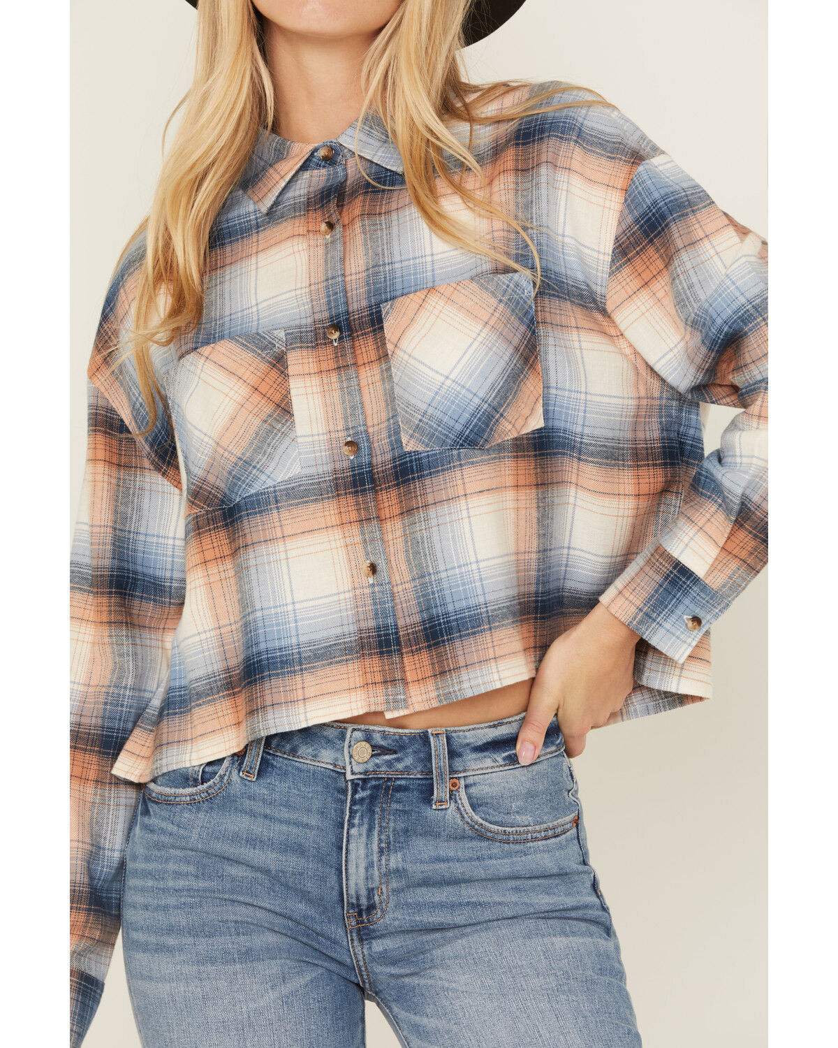 Image #3 - Ely Walker Women's Plaid Print Long Sleeve Button-Down Cropped Flannel Shirt, Multi, hi-res
