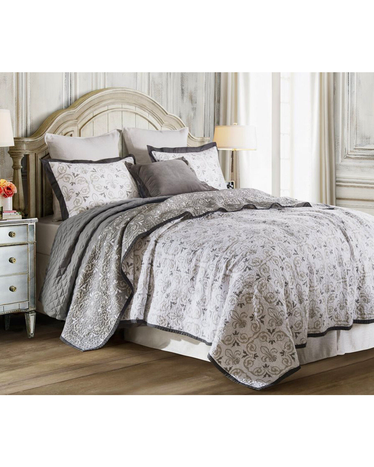 Image #1 - HiEnd Accents 2-Piece Twin Fleur De Lis Bedding Set, White, hi-res