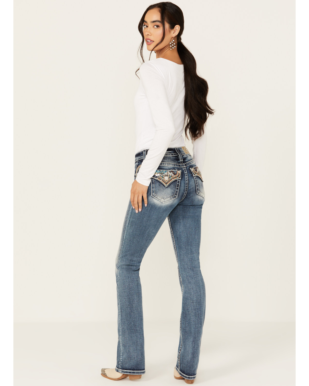 Miss Me Women's Medium Wash Mid Rise Geo Pocket Slim Stretch Bootcut Jeans